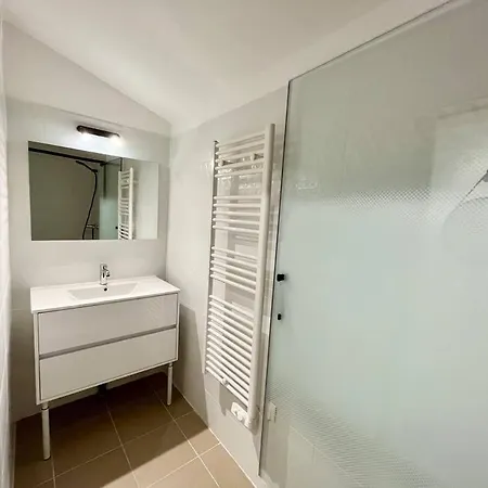 Firone - Espace & Lumiere Apartament *
